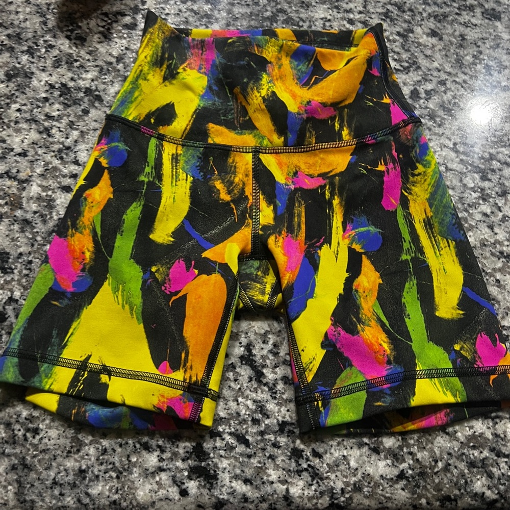 Lululemon Athletica Yellow and Black Bike Shorts